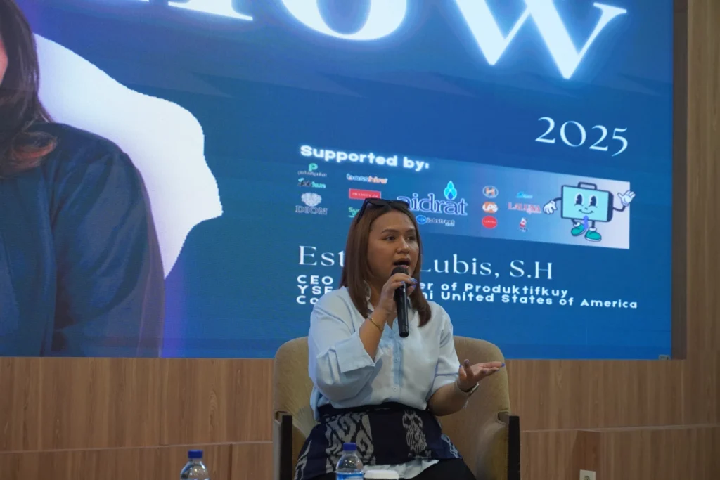 A talk show featuring Esther Natalia Dominiq Lubis, S.H., as guest speaker. (Photo: By courtesy)