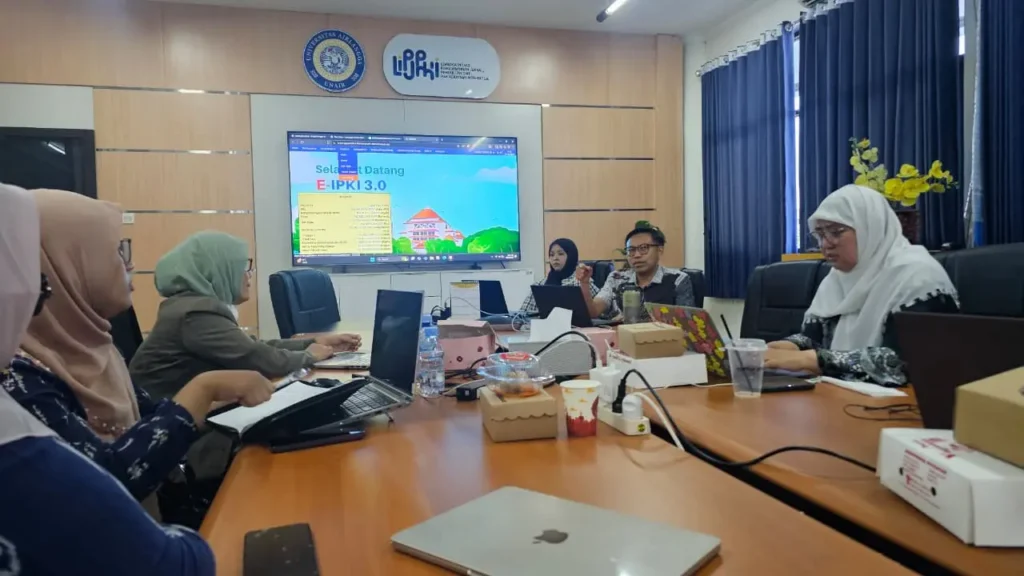 Discussion between LPJPHKI and Ministry of Health representatives (Photo: By courtesy)