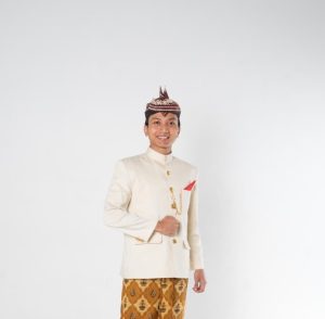 Rafa Fauzan Pasha, mahasiswa FPK UNAIR yang raih penghargaan persahabatan pada gelaran Cak Ning Surabaya. (Foto: Istimewa)
