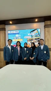 Foto bersama tim Grow With Us setelah dinyatakan lolos ke KMI Expo 2025. (Foto: narasumber)