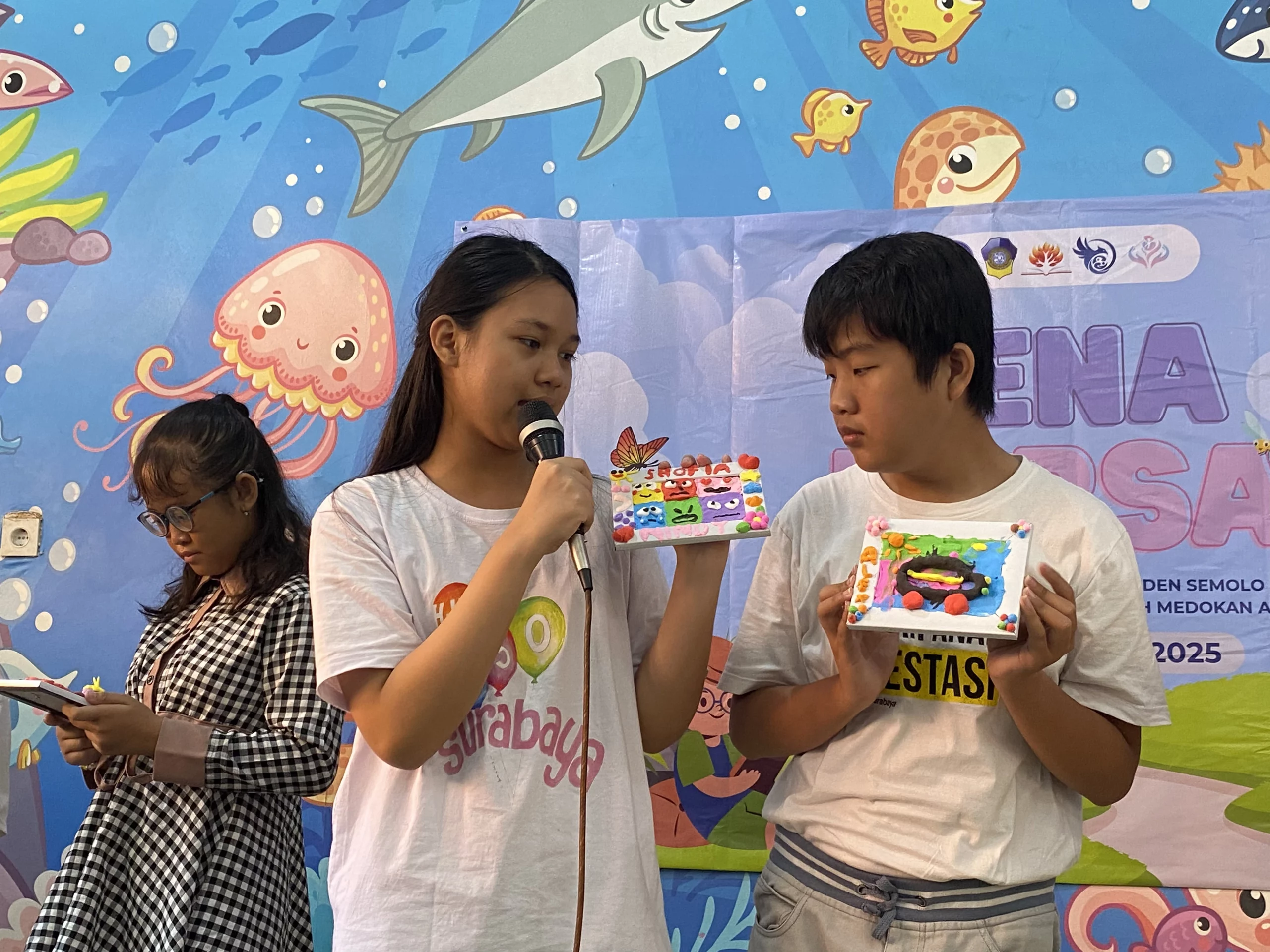 Potret Peserta dalam Kegiatan Pembuatan Clay di Rumah Prestasi Anak. (Foto: Istimewa)