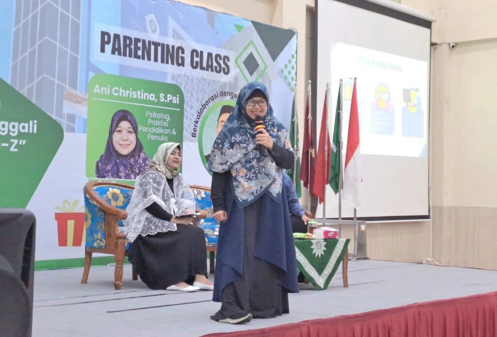 Child and family education practitioner and author Ani Christina, S.Psi., M.M. (Photo: By courtesy)
