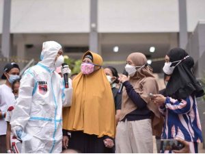 Muhammad Arifin membuat lomba dengan pasien Covid-19