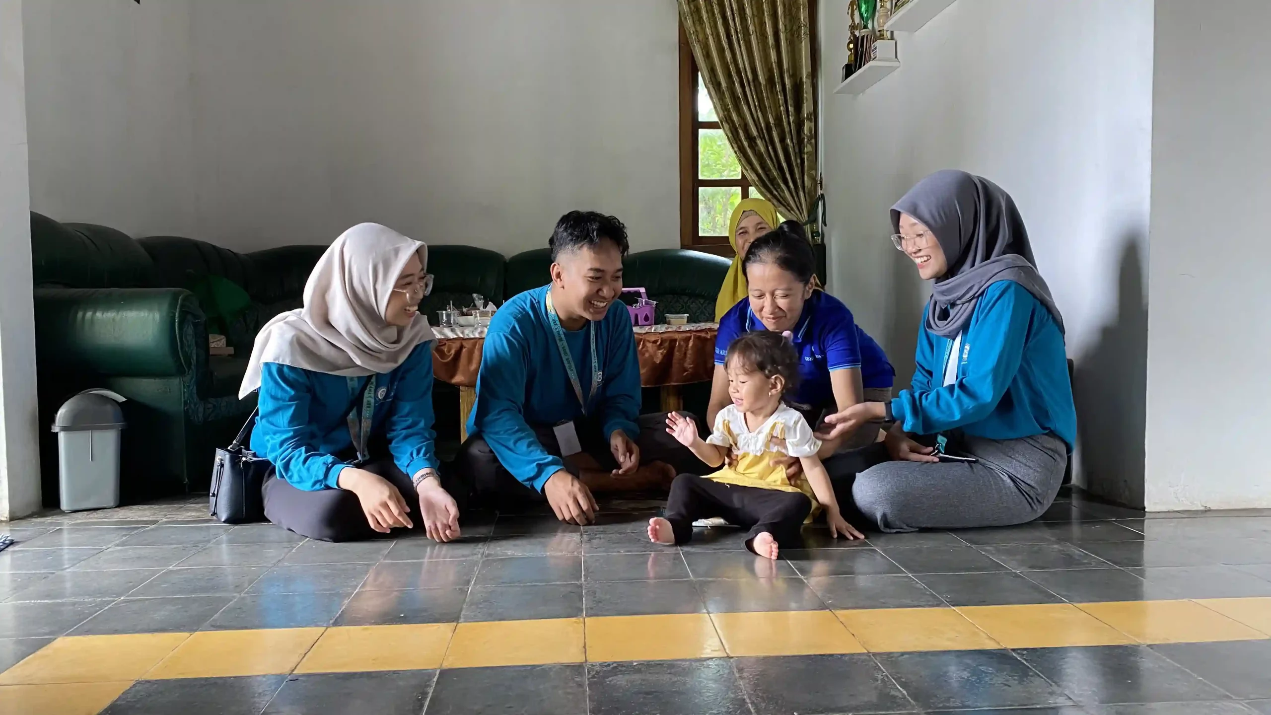 Interaksi bersama ibu dan balita ASEGK