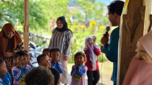 Mahasiswa KKN-BBK 7 Memandu Kegiatan Taman Posyandu pada Sabtu (24/1/26)