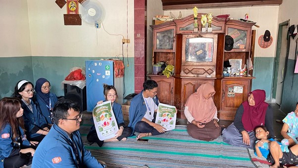 Kelompok BBK 7 merancang suatu program kerja yaitu melakukan sosialisasi kepada masyarakat, yang difokuskan ke ibu-ibu peserta posyandu