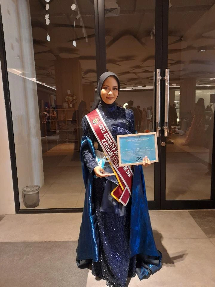 Chindy Andini Putri, a Nursing student at Universitas Airlangga, recently named East Java Health Ambassador 2026 (Photo: By courtesy)