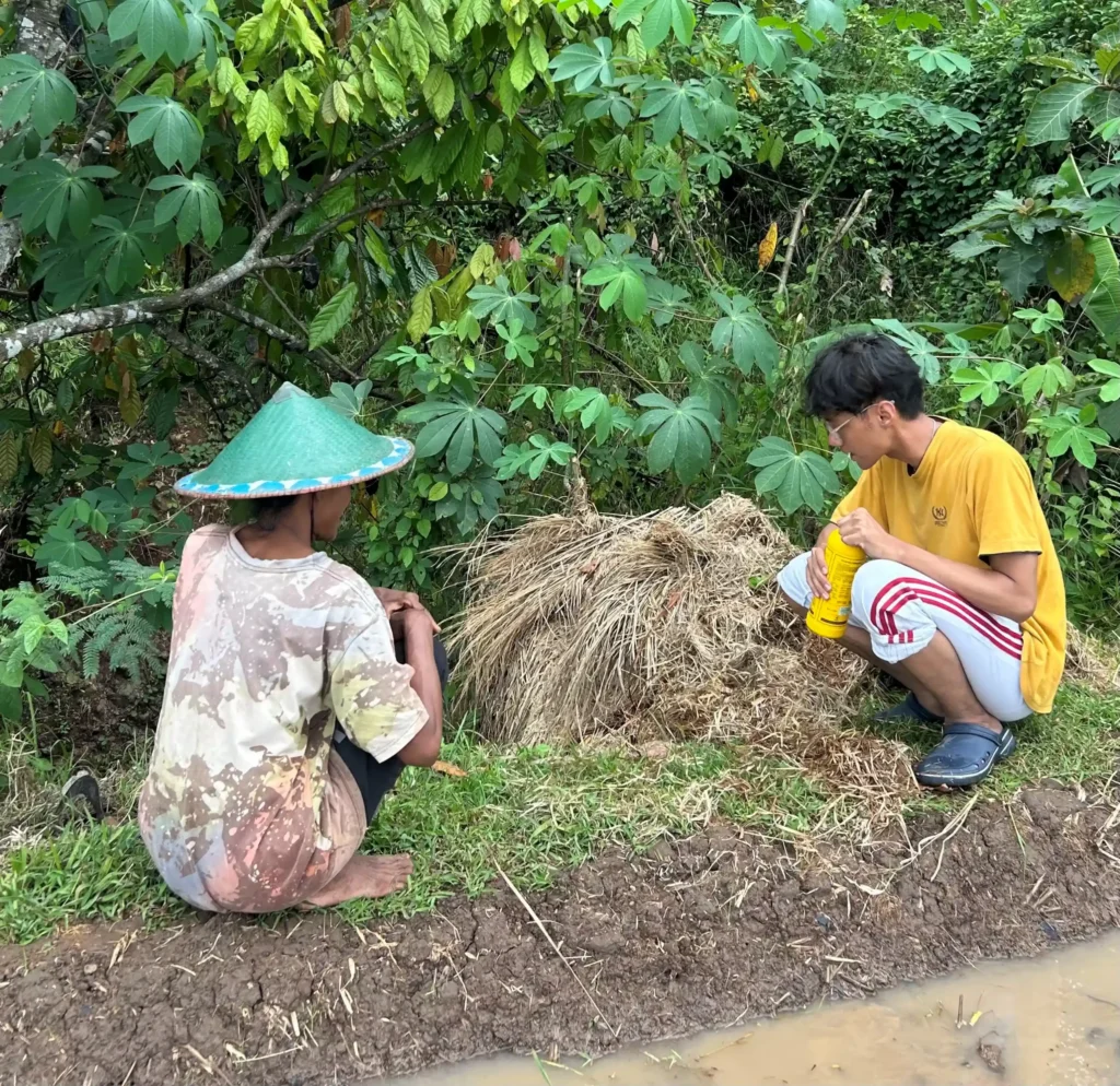 Kegiatan BBK 7 di Desa Tawangrejo, Kecamatan Gemarang, Kabupaten Madiun menghadirkan program kerja berfokus pada pembuatan pupuk organik