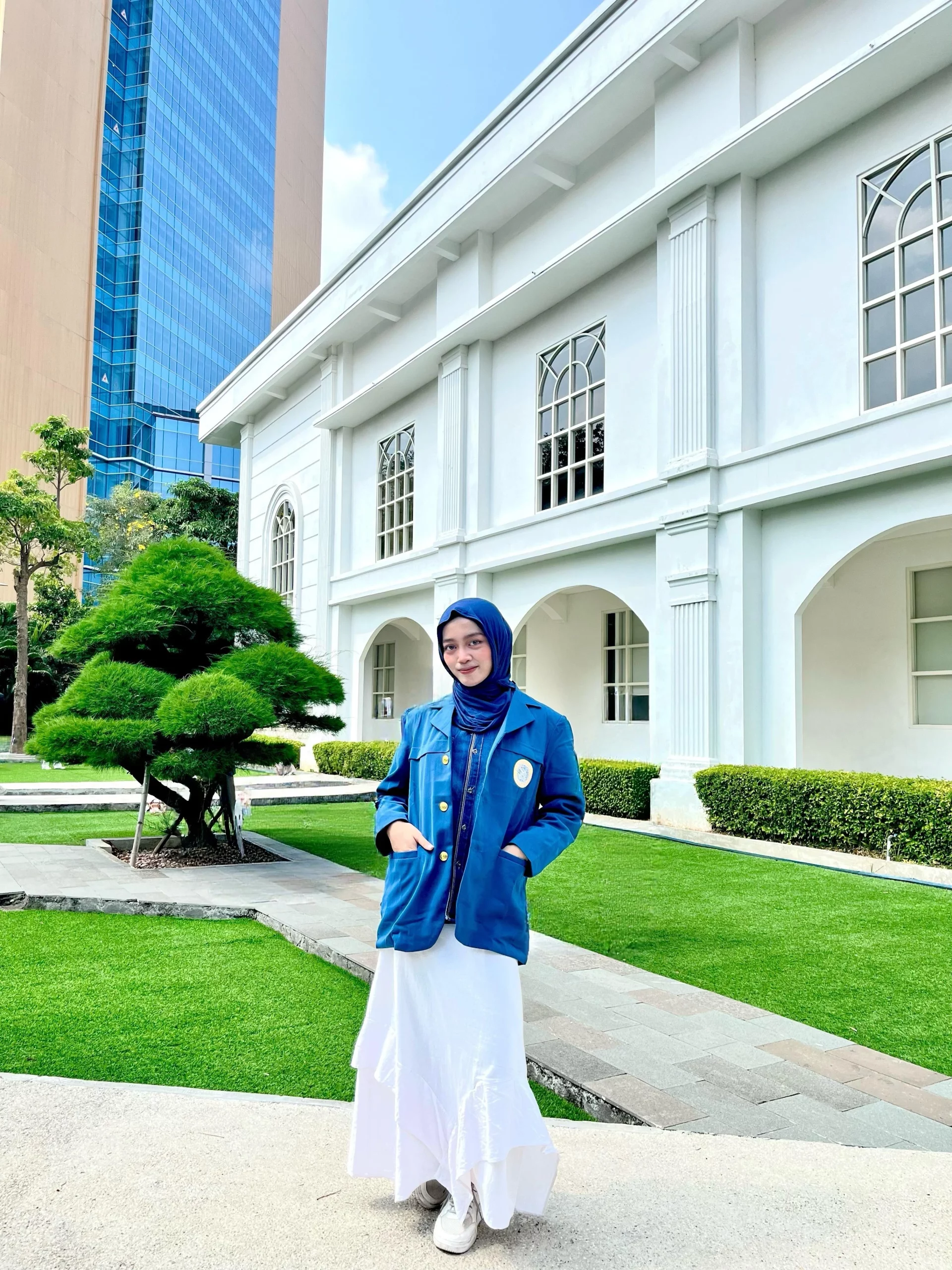 Putri Fadhilah Arman, mahasiswi Fakultas Vokasi UNAIR yang berasal dari Tanjung, Kalimantan Selatan. (Foto: Dokumentasi Pribadi)