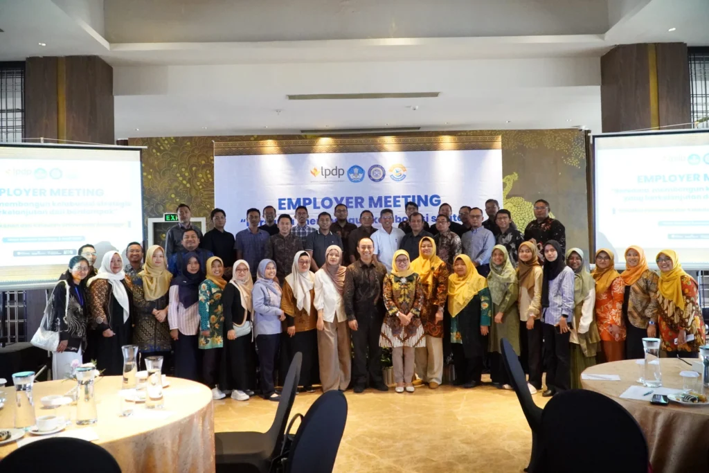 FPK UNAIR hosted an employer meeting with stakeholders and alumni at Hotel Morazen Surabaya on Sunday, April 5, 2026 (Photo: FPK Public Relations).