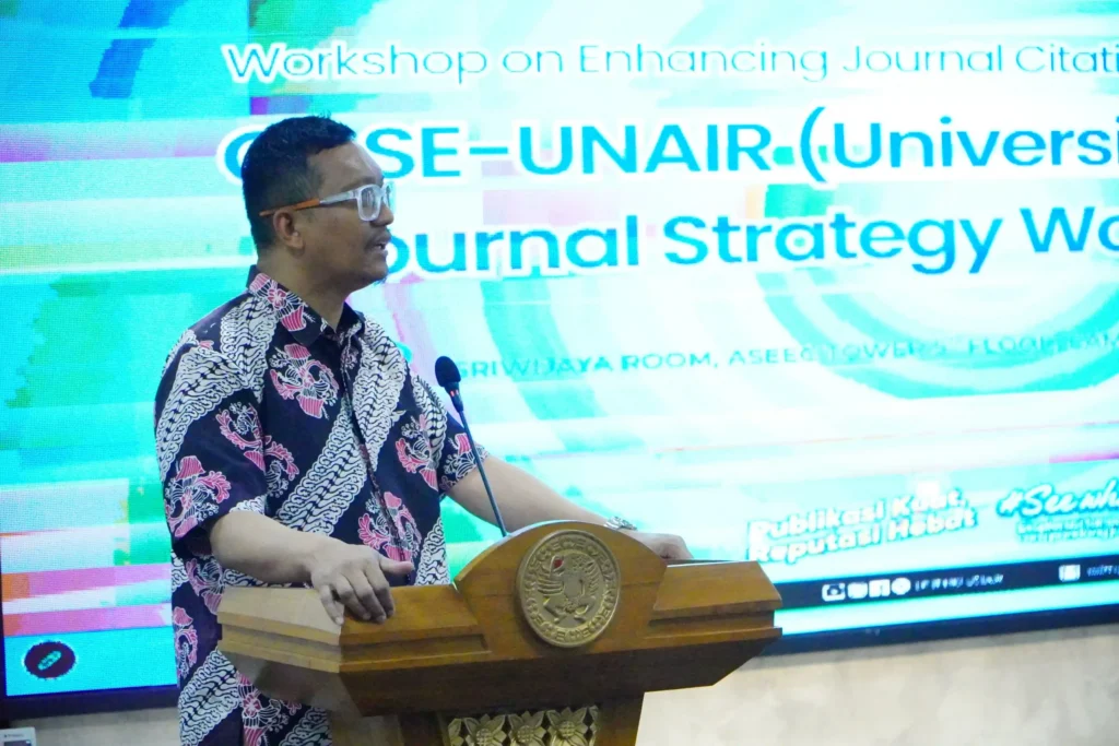 Wakil Rektor Bidang RICD, Prof M Miftahussurur dr MKes SpPDKGEH PhD FINASIM saat memberikan sambutan. (Foto Istimewa)