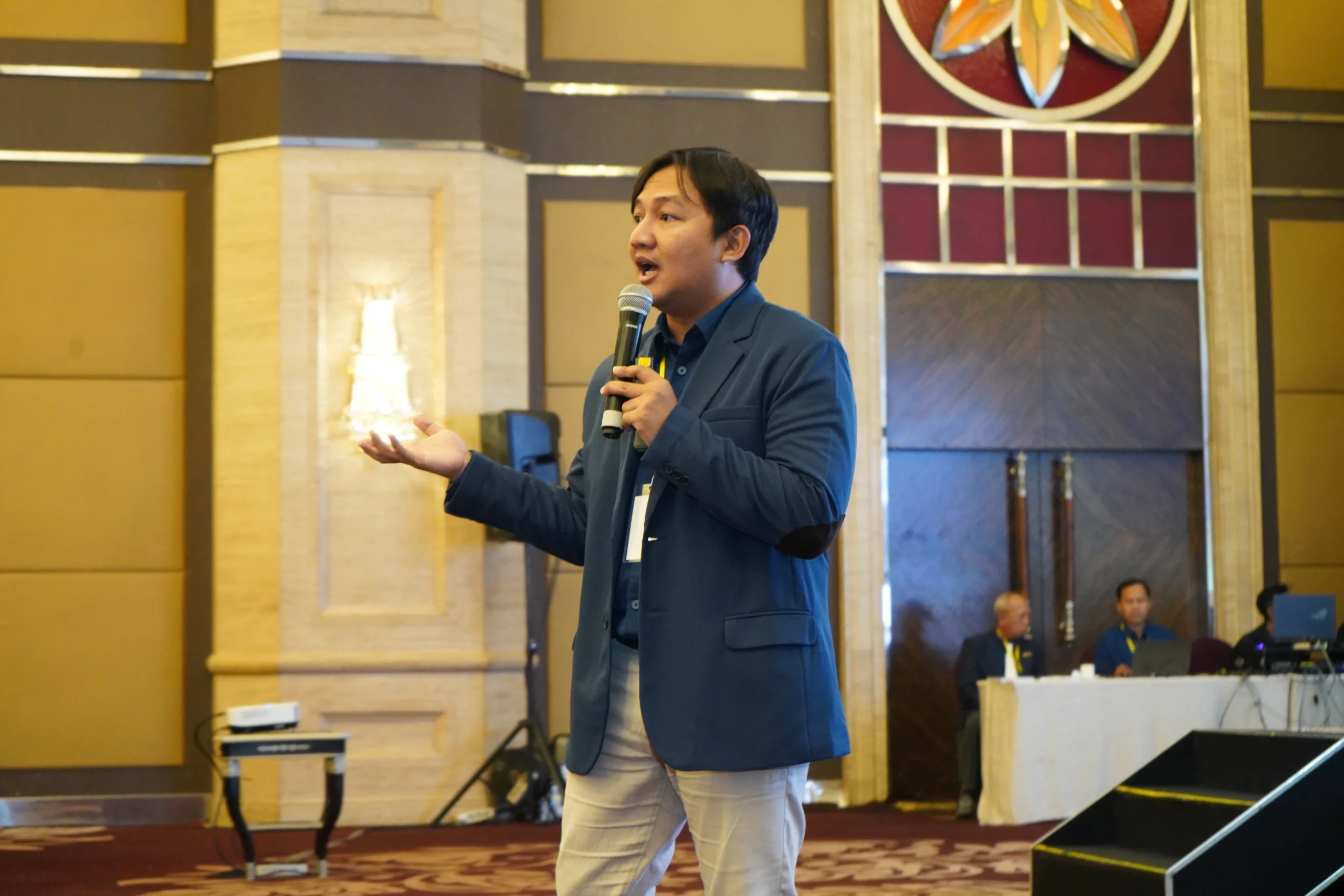 Pemaparan materi oleh Drh. Henri E. Prasetyo, M.VSc. dalam SAGAVET 2026 pada Sabtu (23/05/2026). (Foto: Istimewa)