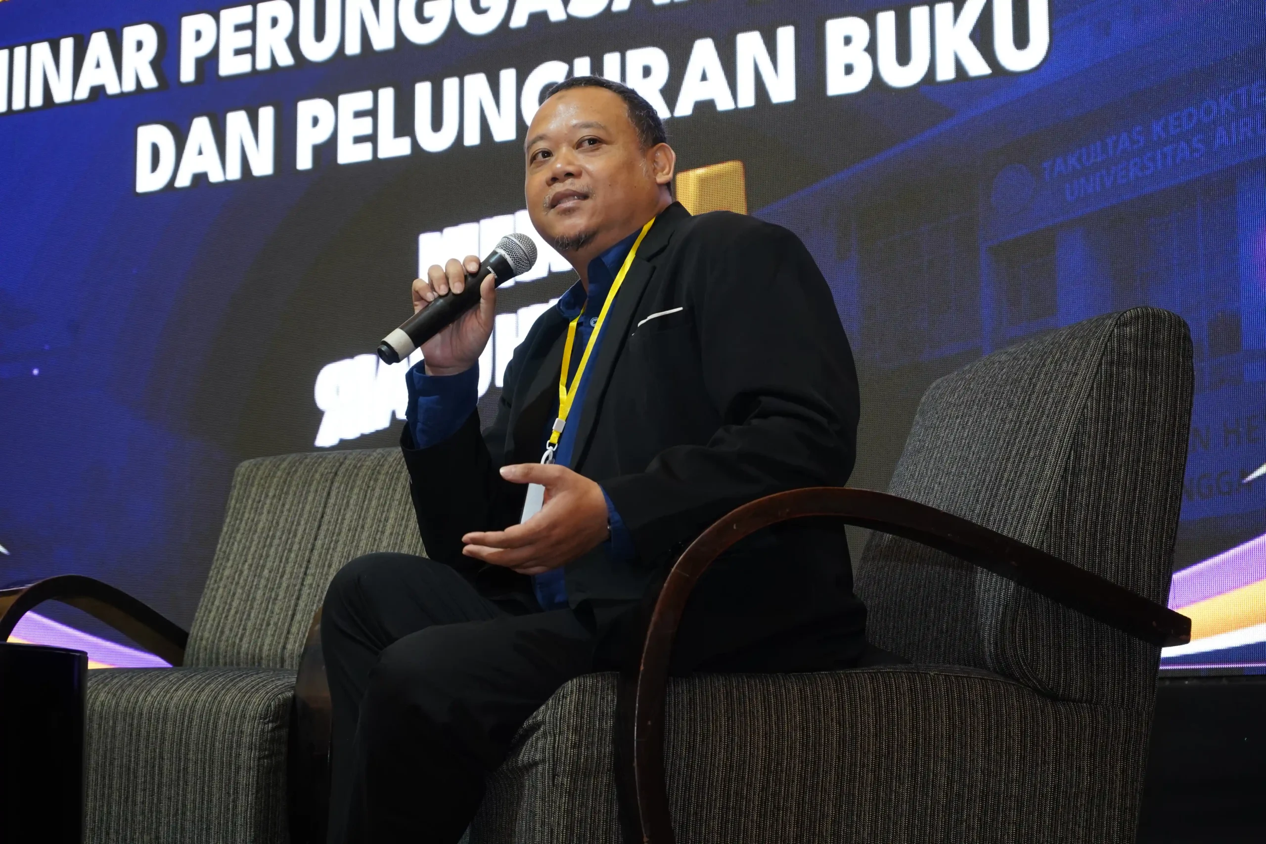 Pemaparan materi oleh Dr. Rizky Fajar Meirawan, SKH., M.Vet. dalam SAGAVET 2026 pada Sabtu (23/05/2026). (Foto: Istimewa)