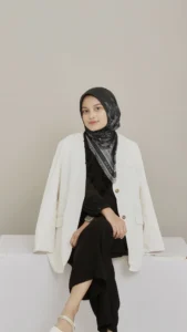 Rinda Puspita SIKom, alumnus program studi Ilmu Komunikasi, Fakultas Ilmu Sosial dan Ilmu Politik (FISIP) Universitas Airlangga (UNAIR). (Foto: Narasumber)