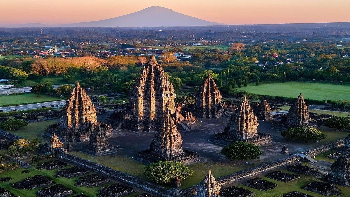 Candi Prambanan. (Foto: Magelang Ekspres)