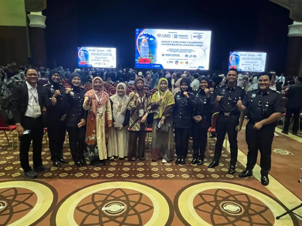 The UNAIR team during the Association of Southeast Asian Institutions of Higher Learning (ASAIHL) International Conference. (Photo: By courtesy)
