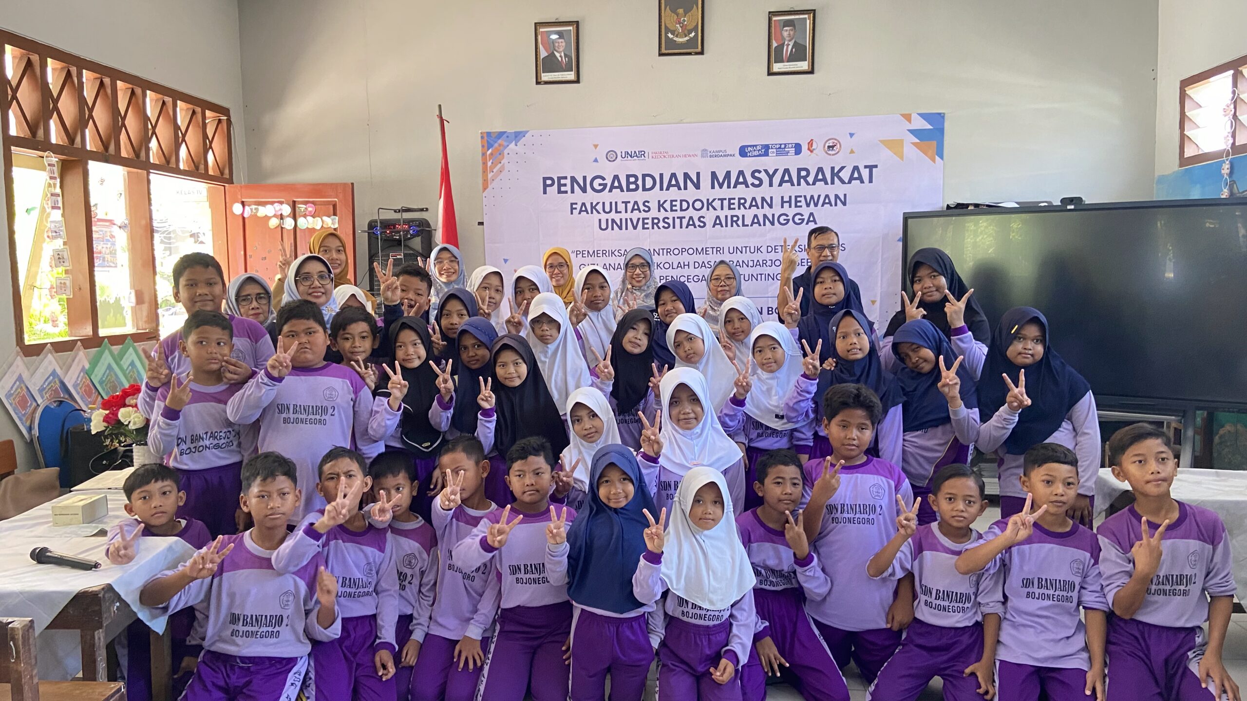 Pelaksanaan Pengmas FKH di SDN Banjarjo II Bojonegoro, Senin (6/7/2026). (Foto: Erika Eight Novanty)
