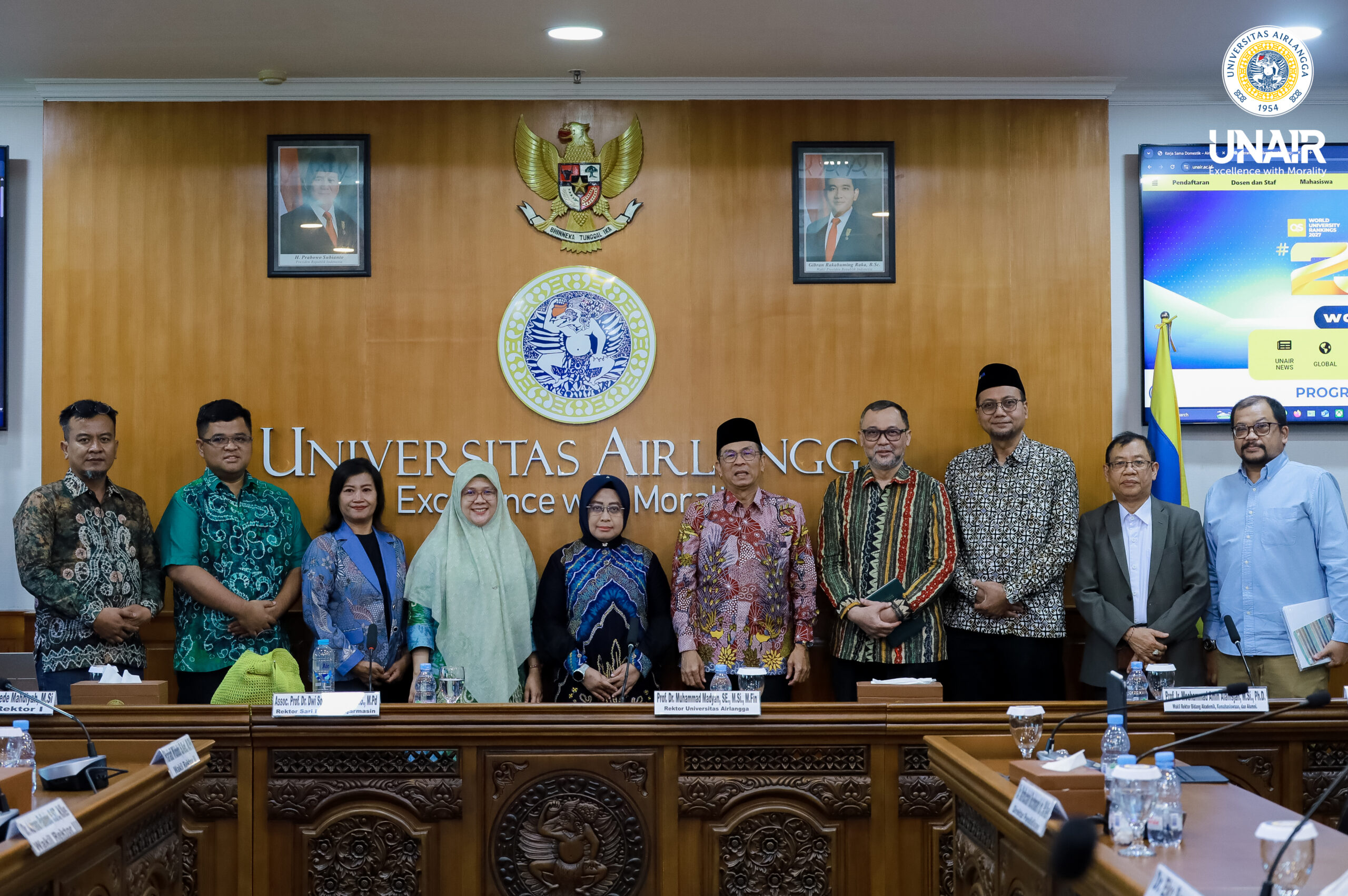 UNAIR Terima Studi Tiru Universitas Sari Mulia Banjarmasin di Ruang Pleno, Balai RUA, Kantor Manajemen Kampus MERR-C UNAIR. Senin (27/7/2026). (Foto: Debora)