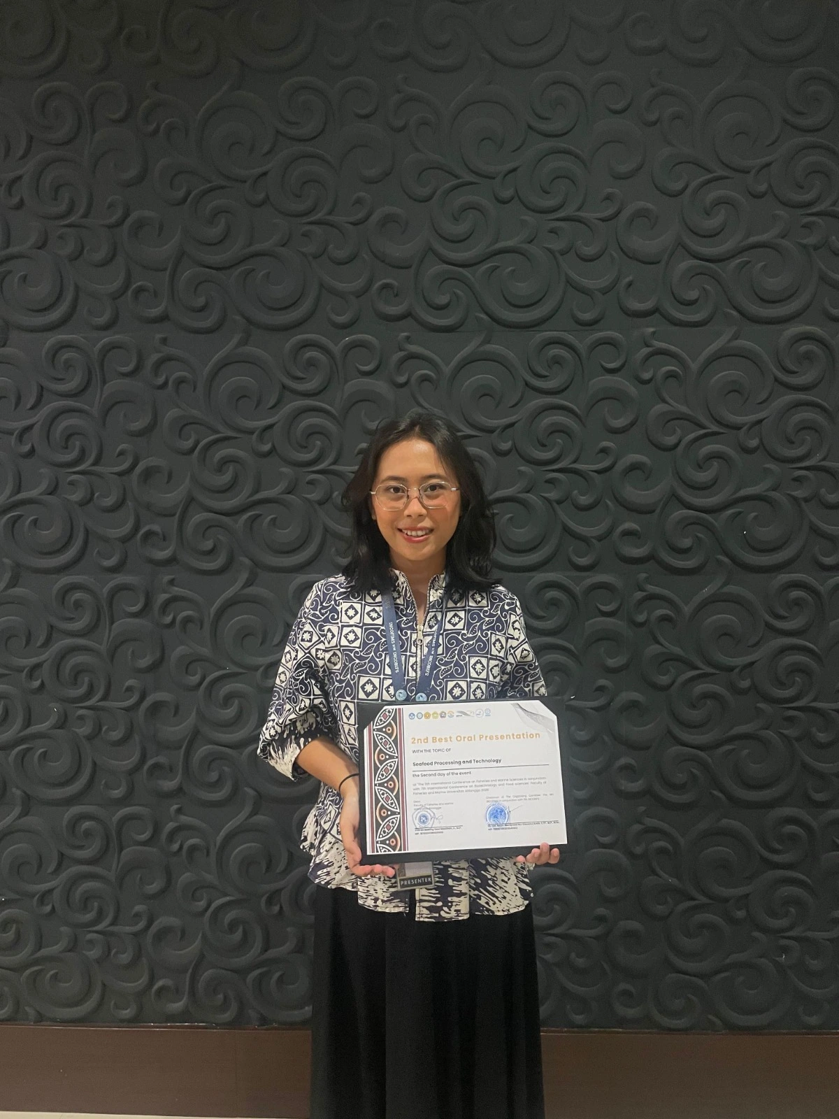 Regatra Sandra Devi raih juara 2nd Best Oral Presentation kategori Seafood Processing and Technology pada 7th INCOBIFS 2026 (Foto : istimewa)
