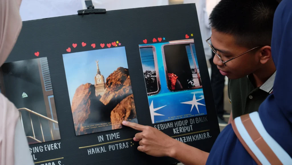 Foto salah satu karya yang ditampilkan dalam acara Pajang Karya 2026 pada Senin (14/9/2026) yang berlokasi di Amphitheater, Kampus Dharmawangsa-B UNAIR (Foto: Dok. Istimewa).