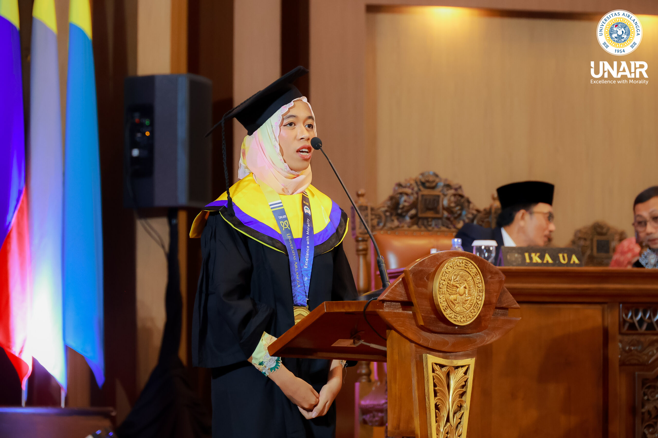 Alifa Jeanny Camila lulusan Program Studi Biologi Fakultas Sains dan Teknologi (FST) UNAIR penerima beasiswa magister dari Rektor UANIR. (Foto: Humas UANIR)