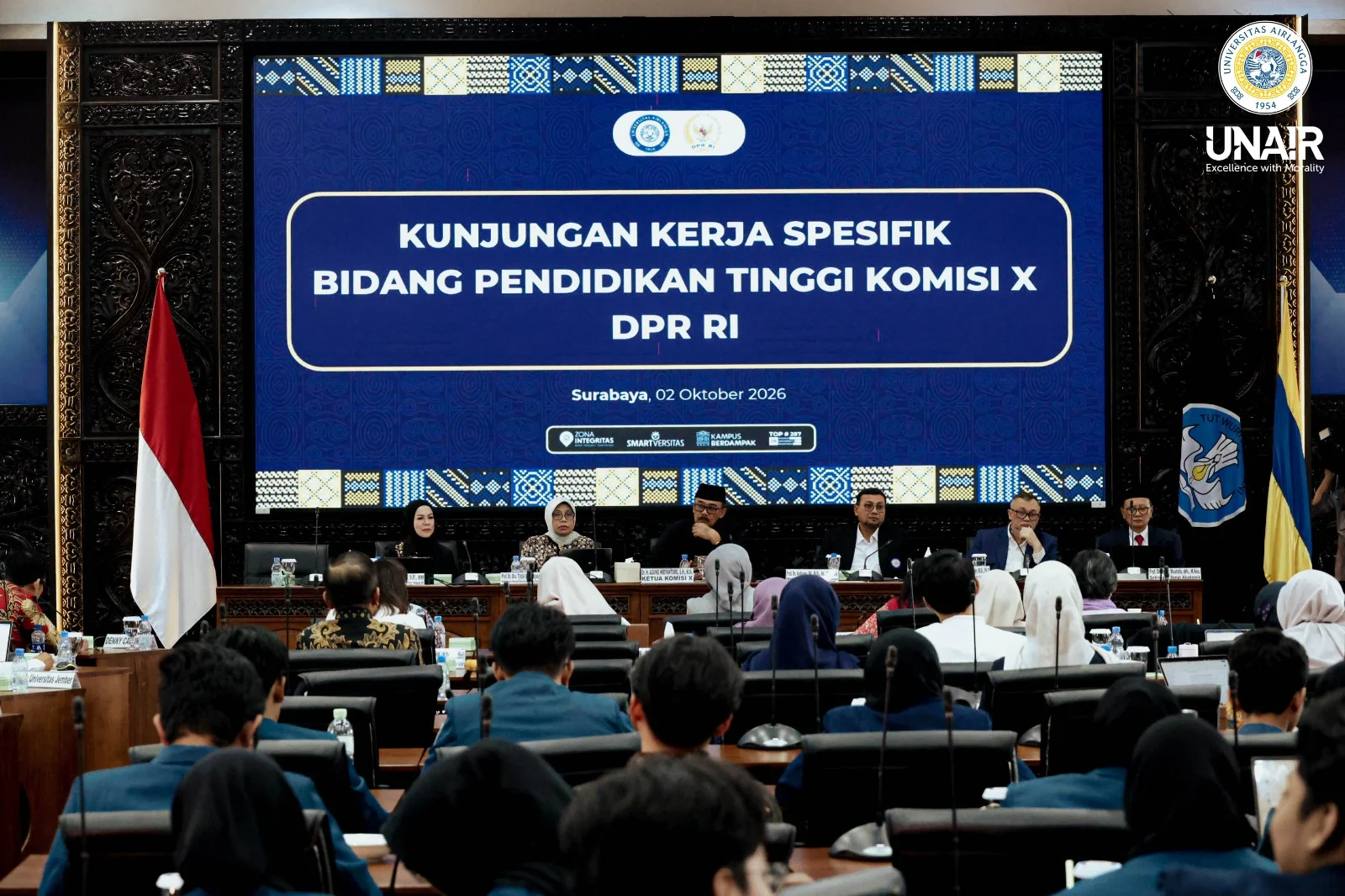 Foto kunjungan kerja Komis X DPR RI di UNAIR. (Foto: Humas UNAIR)