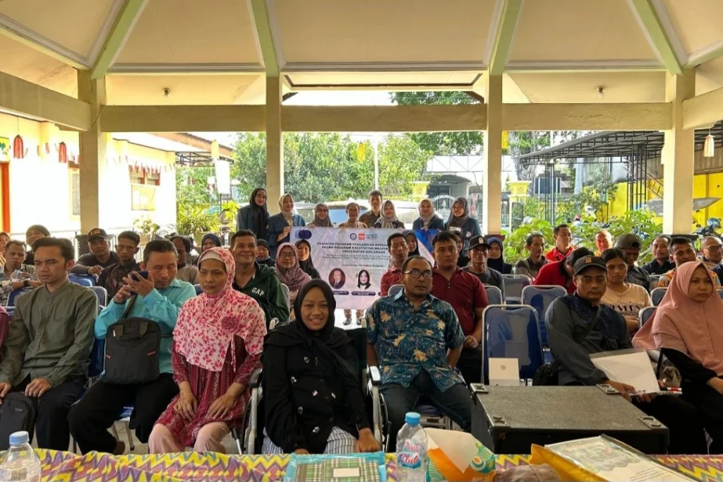 Peserta Program Pengabdian kepada Masyarakat 2026 di Balai Kelurahan Doromukti, Tuban, Kamis (15/10/2026). (Foto: Istimewa)