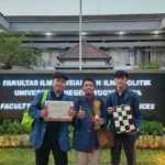 Raih Juara Tiga, Mahasiswa Sejarah UNAIR  Teliti Perlawanan Kuli Tionghoa Hindia-Belanda