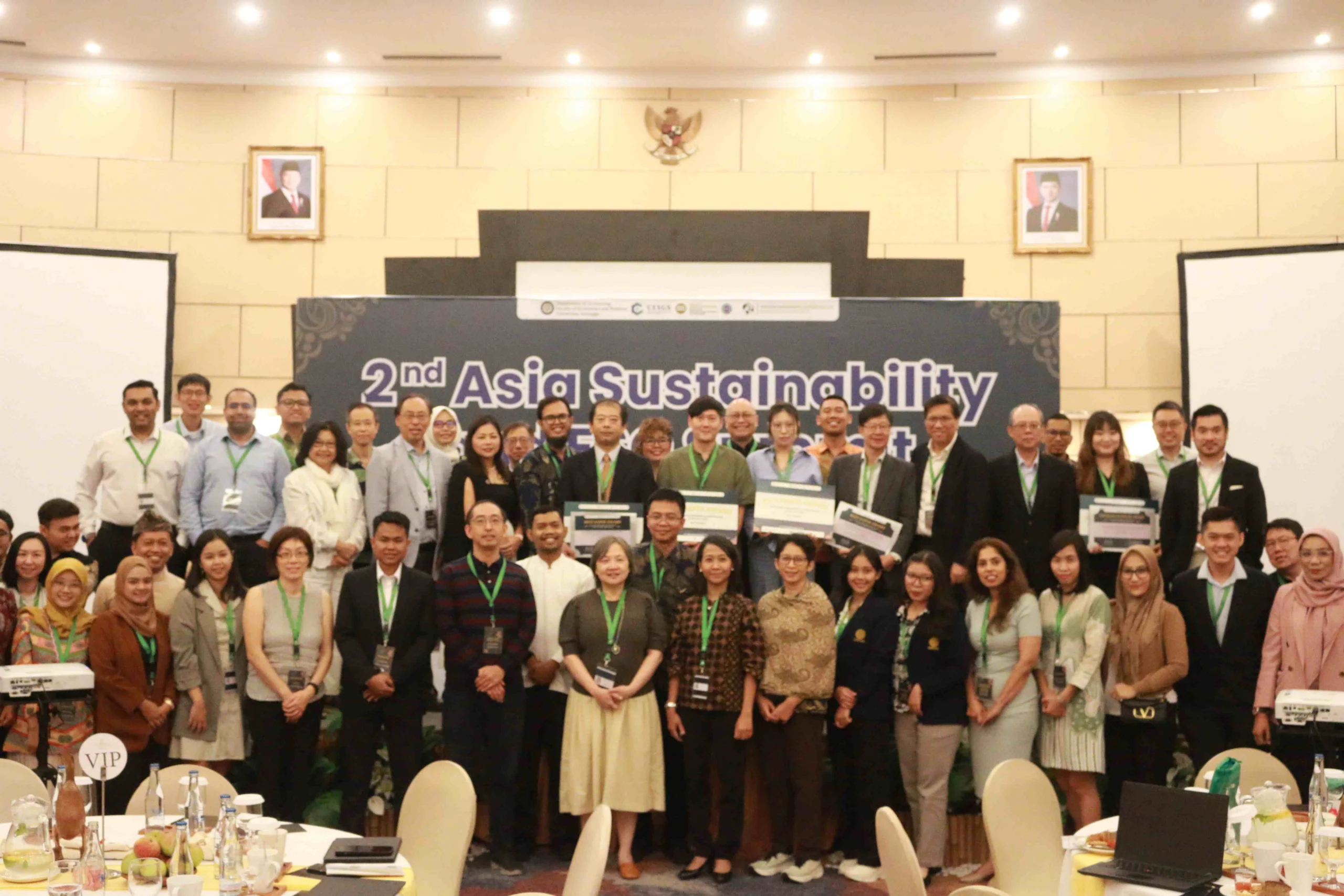 Center for Environmental, Social, and Governance Studies (CESGS) Universitas Airlangga (UNAIR) terus memperluas kontribusinya dalam pengembangan riset ESG melalui ESGI Dataset