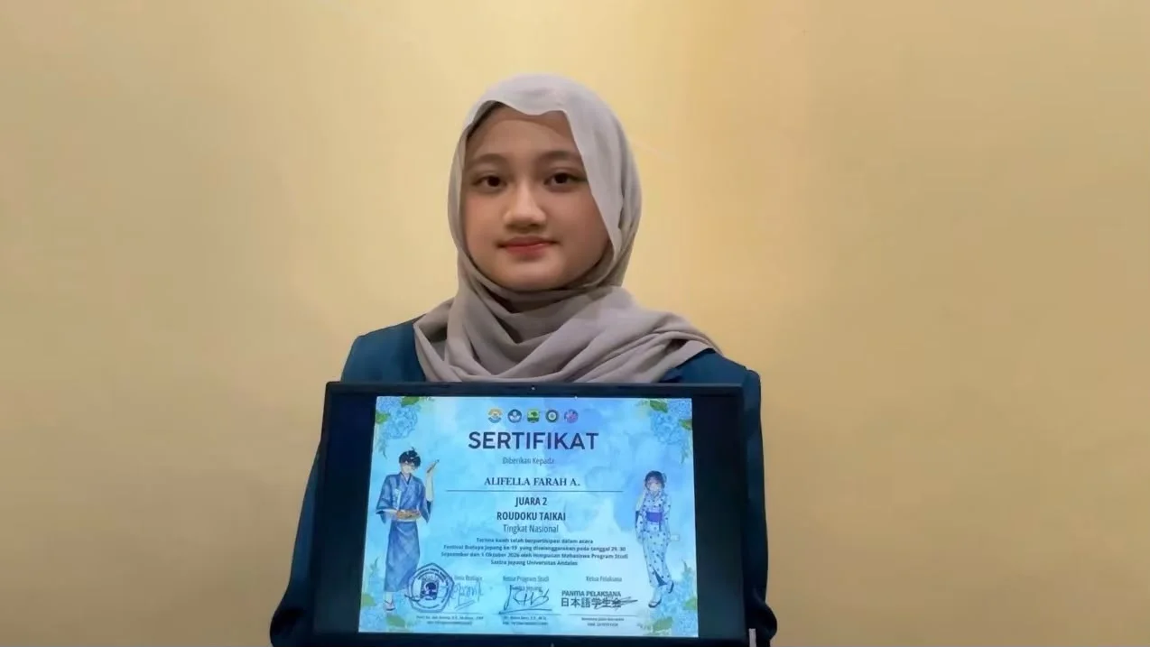 Foto Alifella yang menjuarai lomba Roudoku Taikai yang diselenggarakan oleh Universitas Andalas. (Foto: Istimewa).