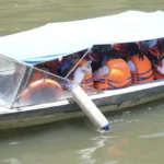 Jaga Biodiversity Sungai Kalimas, UNAIR dan AUN-HPN Tebar Benih Ikan Gurame