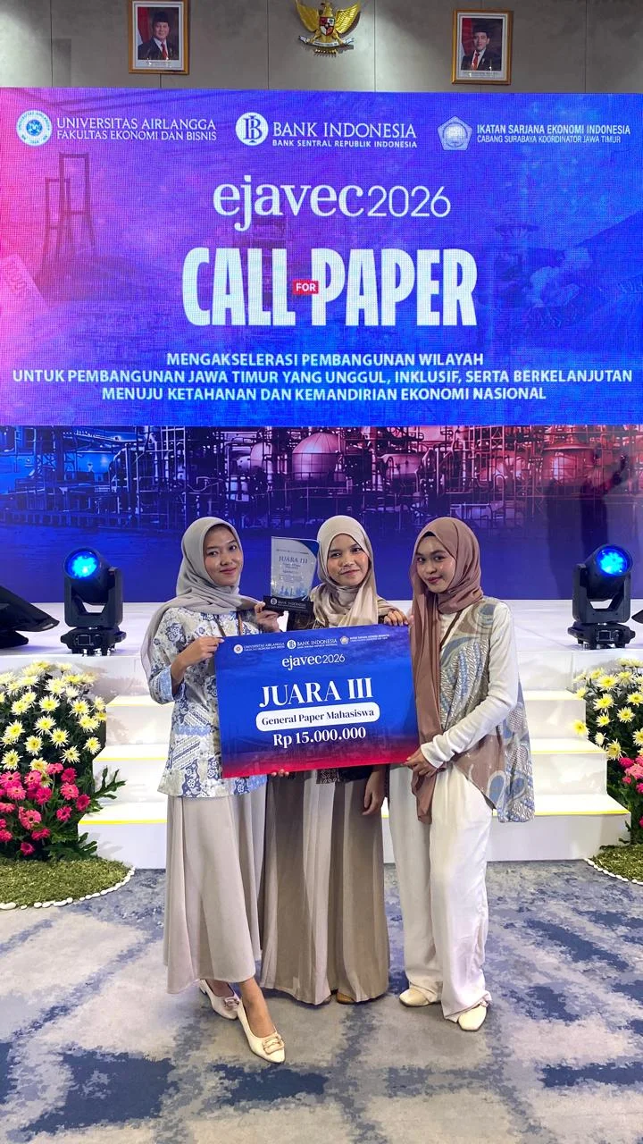 Mahasiswa FEB UNAIR meraih Juara III Ejavec (21/10/2026)