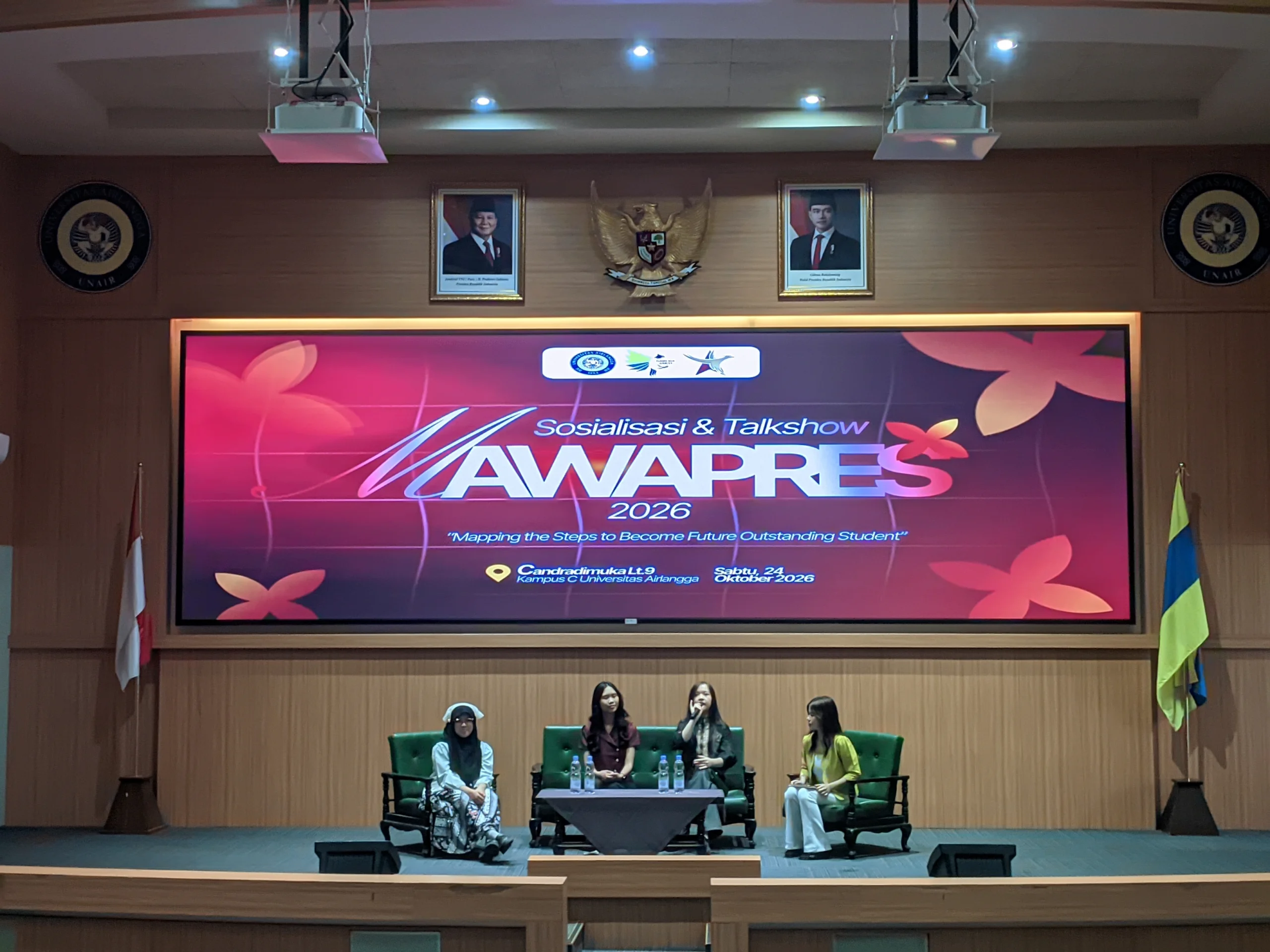 Foto saat acara Sosialisasi dan Talkshow Mawapres yang diselenggarakan oleh UKM Garuda Sakti UNAIR pada Sabtu (24/10/2026) di Aula Candradimuka, GKB, Kampus MERR-C. (Foto: Niken Dara Fesya)