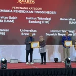 Raih Disway Awards, UNAIR Buktikan Kualitas dan Reputasi Institusi