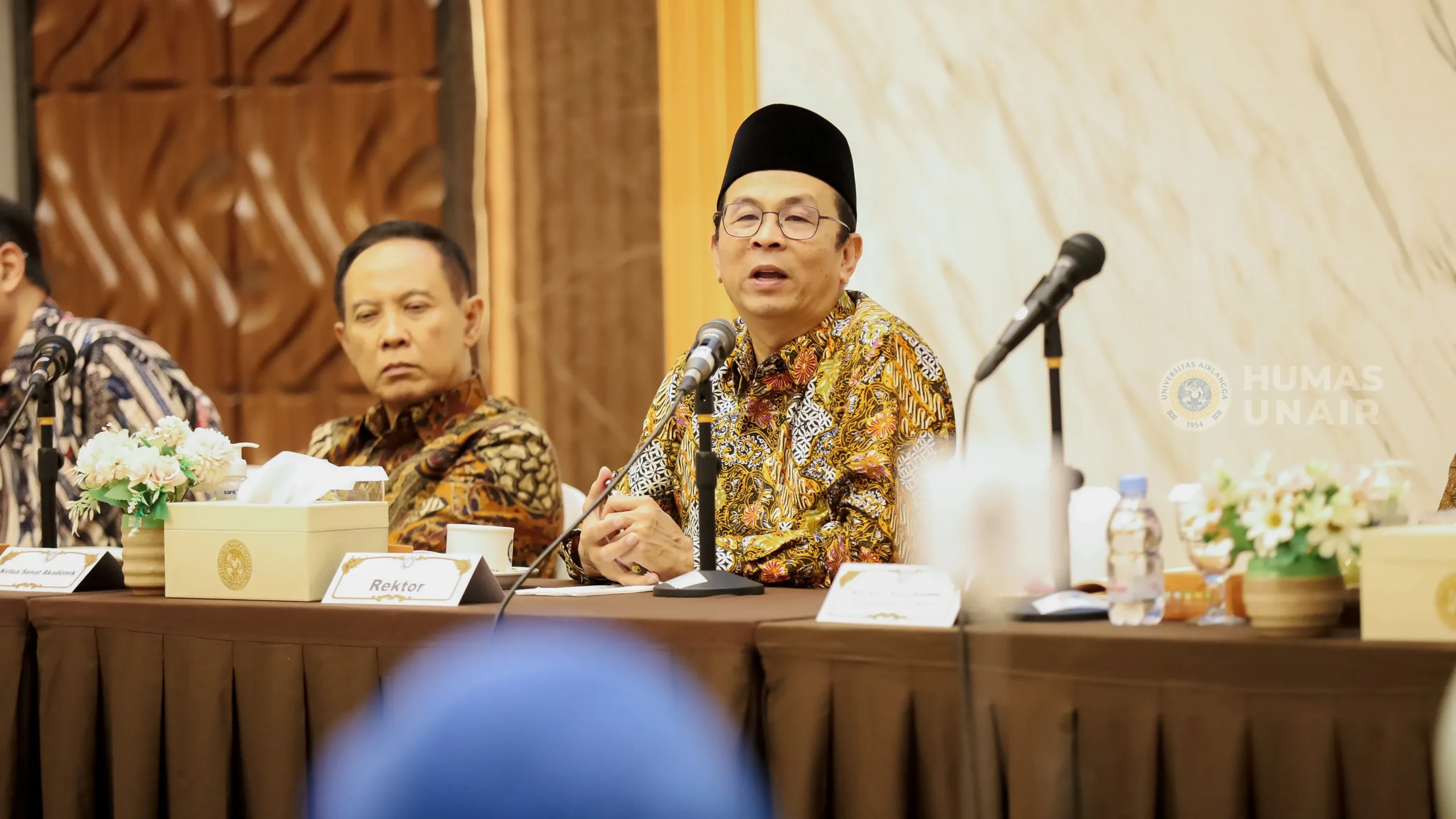 Prof Dr Muhammad Madyan SE MSi MFin menyampaikan sambutan
