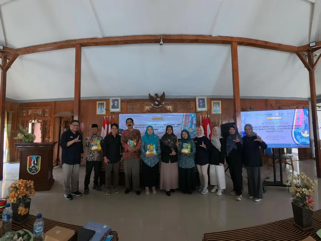 UNAIR Dorong Perpustakaan Desa Rayung jadi Ruang Literasi Ramah Anak