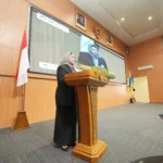 Dekan FTMM UNAIR Tekankan Sinergi Kampus dan Industri pada SEMNATEK 2026