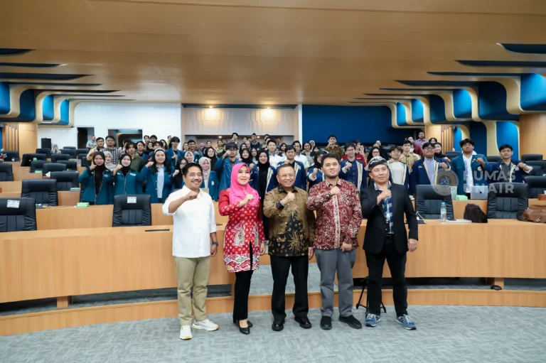 Foto : DPD Goes to Campus